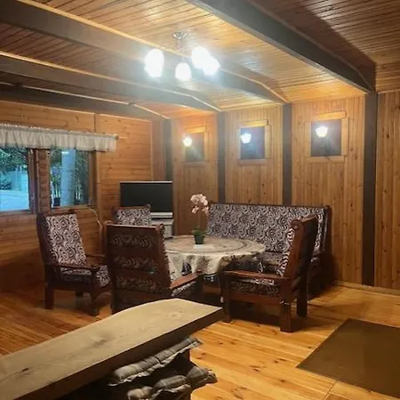 Holiday home Dom Letniskowy Konwaliowa Polana *